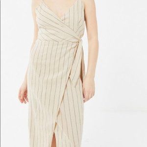 UO Quebec Linen Side-Tie Midi Wrap Dress